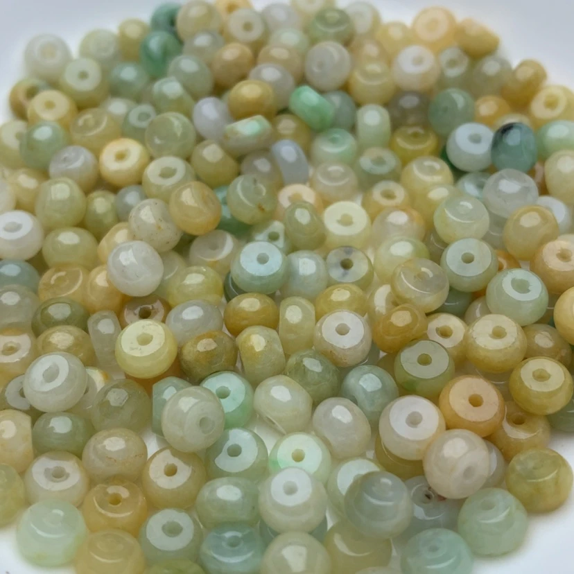 【闪购商品】翡翠手链未镶嵌卡3x5冰黄50颗