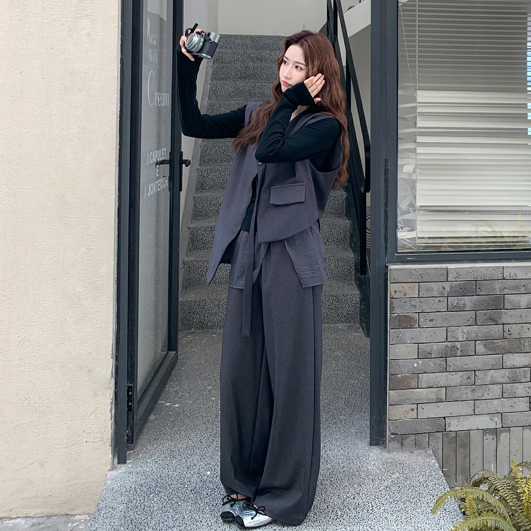 气质显瘦设计感御姐风套装女2025秋季新款不规则马甲阔腿裤两件套