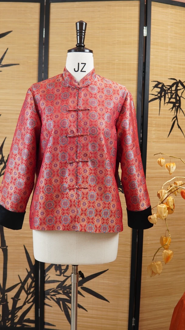 新年战衣正红喜庆新中式宋锦长袖外套