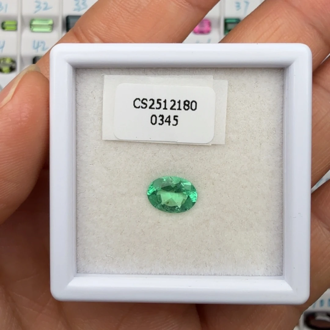 祖母绿裸石天然无油0.95克拉带CGRL证书
