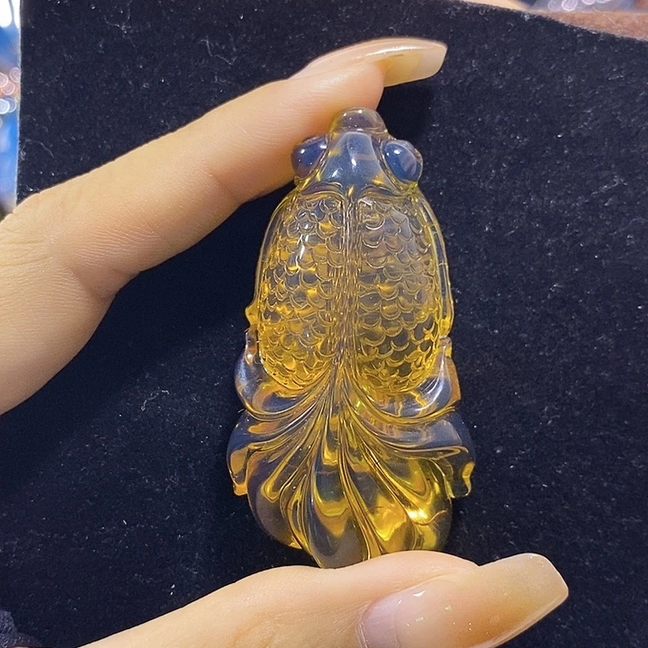 蓝珀未镶嵌珠宝奇石墨西哥蓝珀金鱼