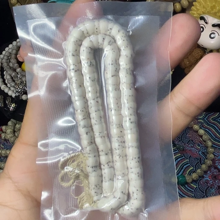 星月菩提吊坠骨瓷白大肠