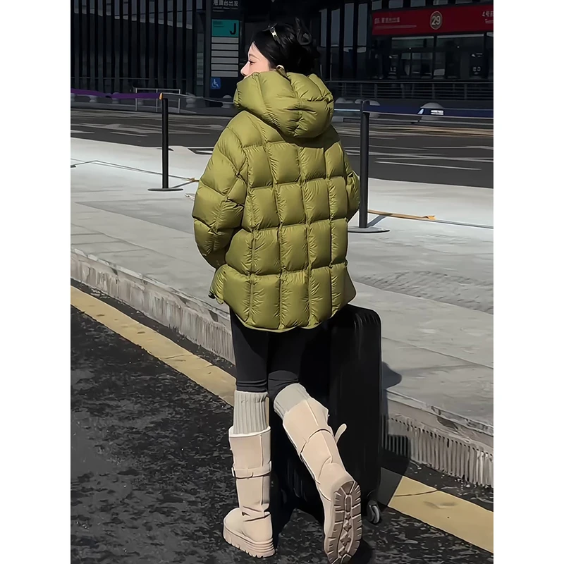 云朵泡芙格子绿色短款羽绒服女2025冬季新款白鸭绒连帽面包服外套
