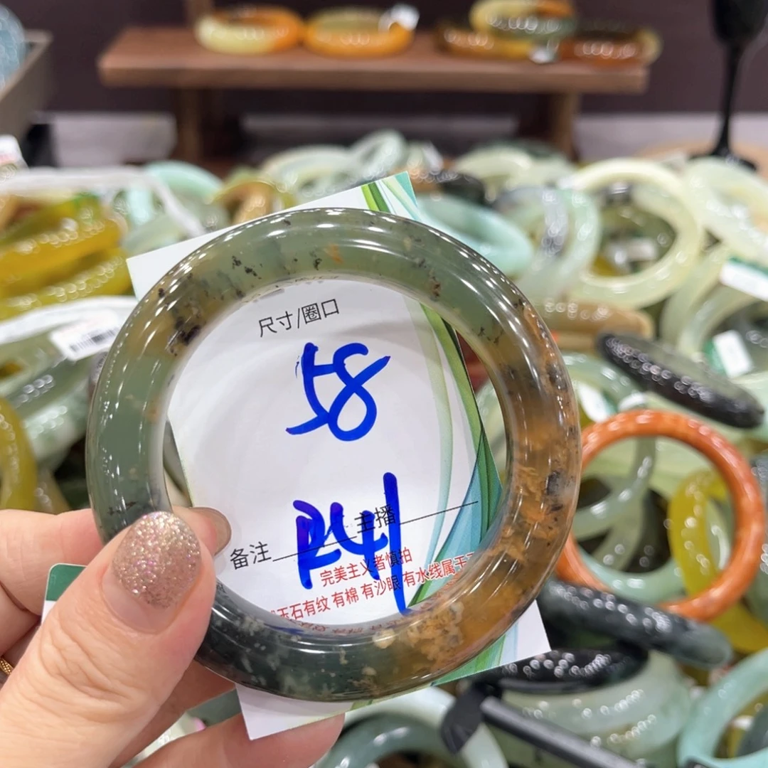 未镶嵌岫玉手镯手镯