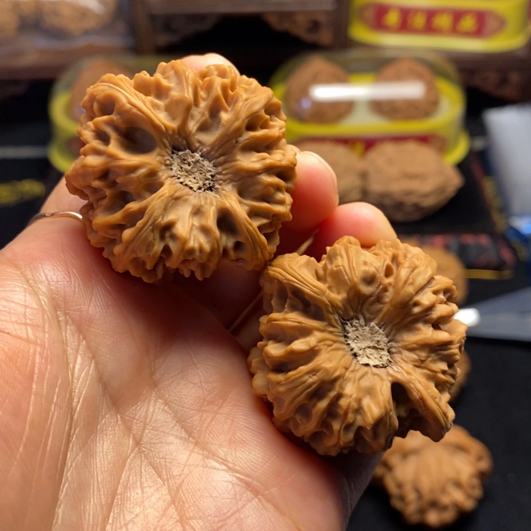 桃核把件龙门涧41