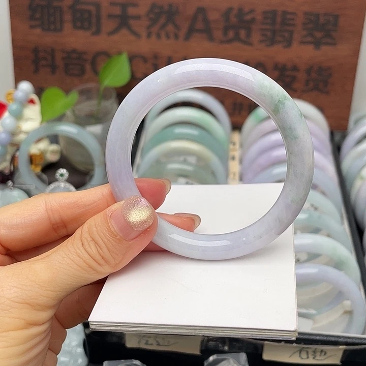 翡翠未镶嵌手镯53.5美人条