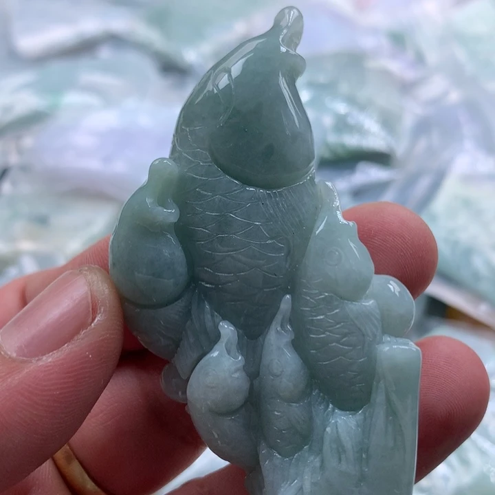 翡翠未镶嵌颈饰保真天然a货翡翠