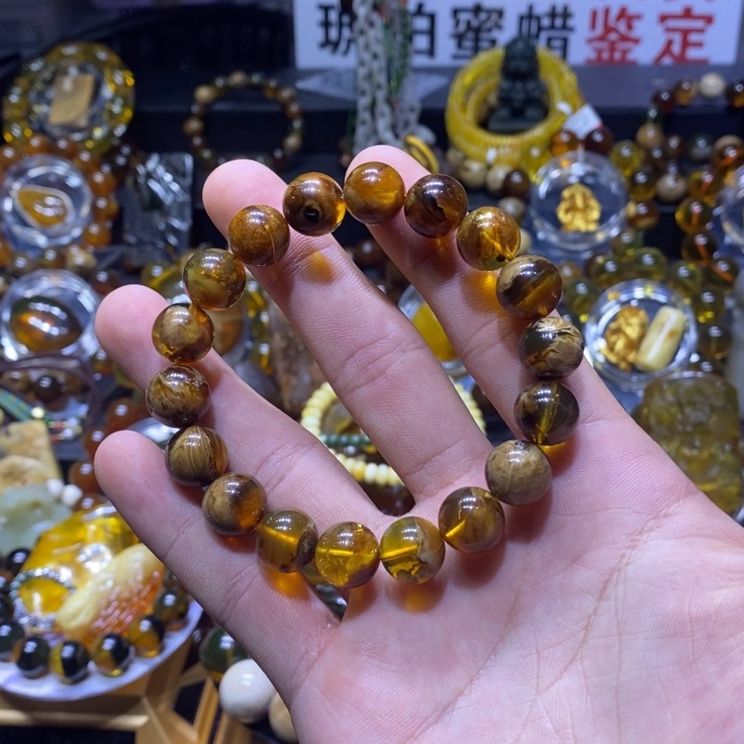 琥珀未镶嵌珠宝奇石