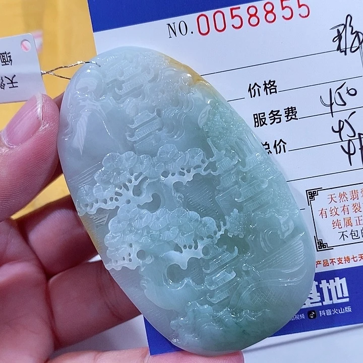 翡翠未镶嵌颈饰吃**众