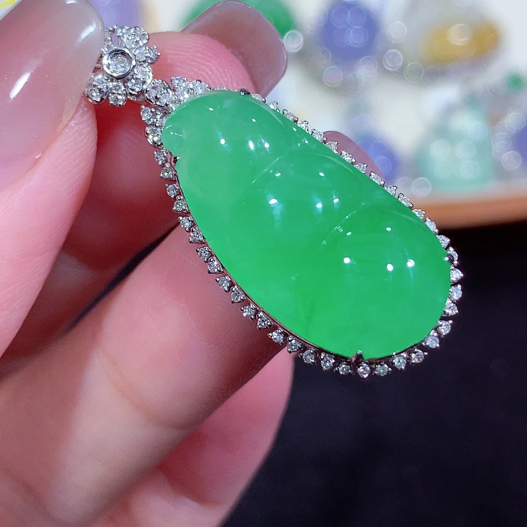 翡翠18K金镶嵌吊坠(不含链)