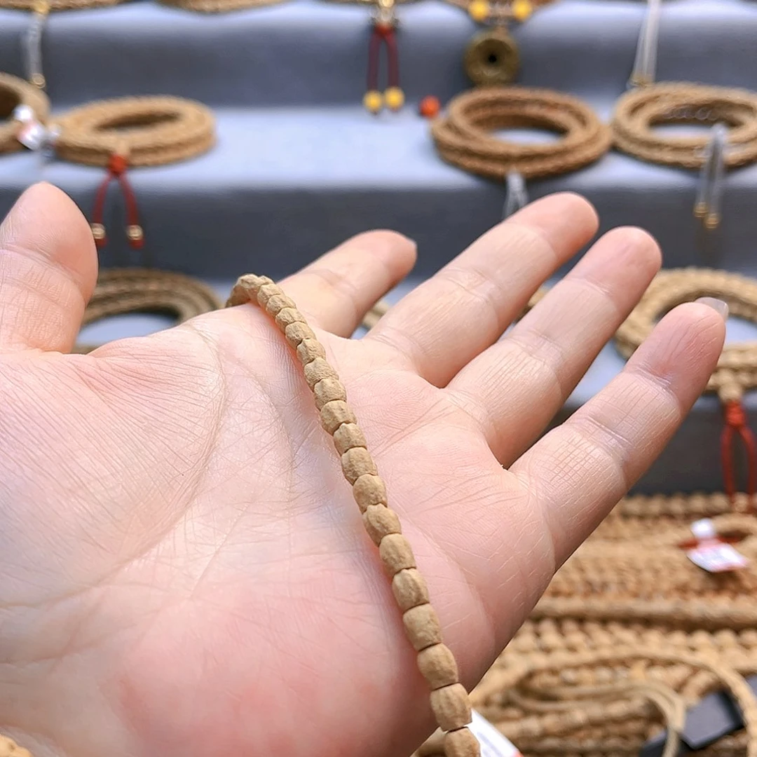 柏香籽/百香籽吊坠志**方