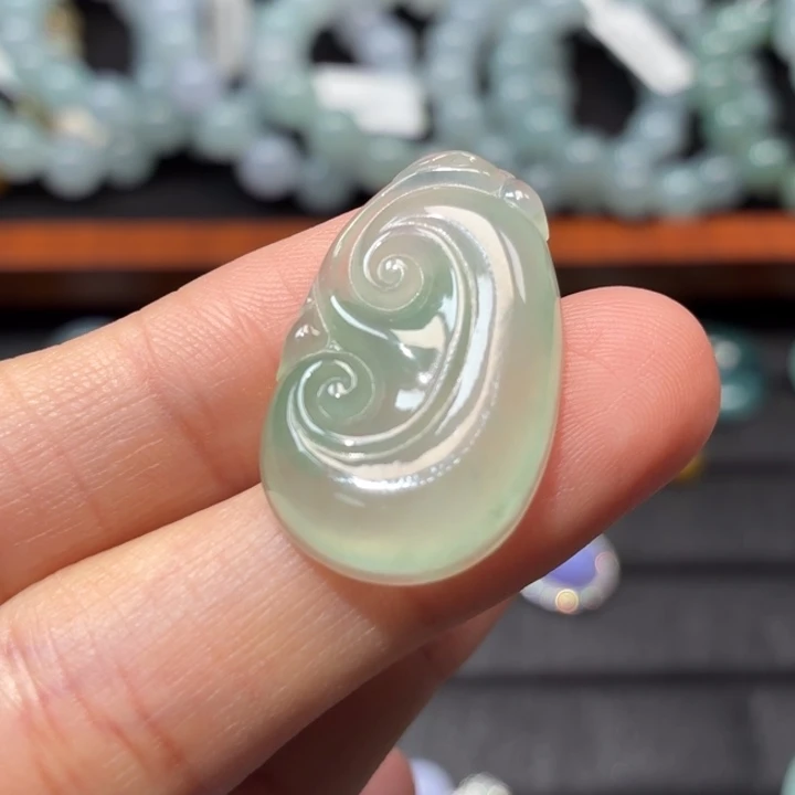 翡翠未镶嵌颈饰翡翠天然A货如意