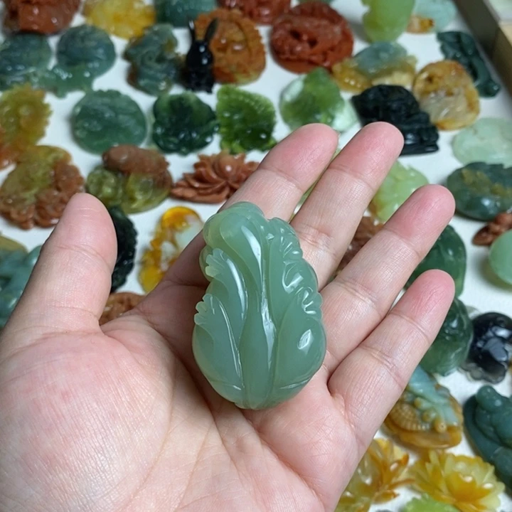 蛇纹石玉颈饰未镶嵌沙***5