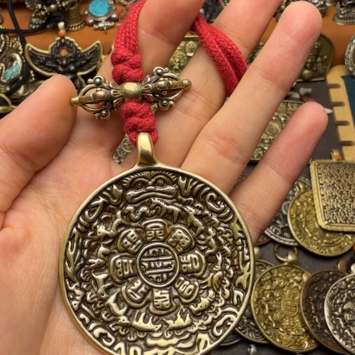 藏传文玩九宫如图