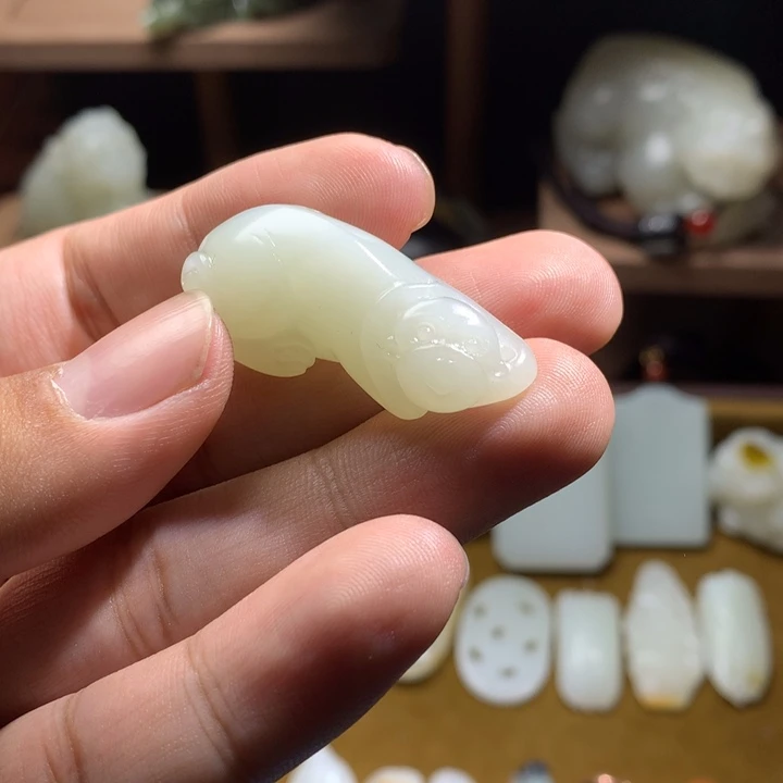 和田玉未镶嵌挂件