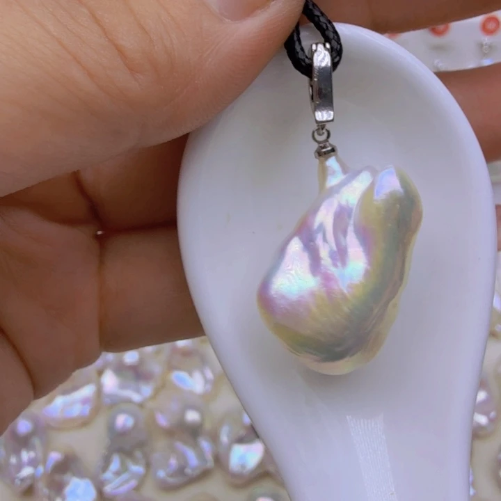 未镶嵌淡水珍珠颈饰