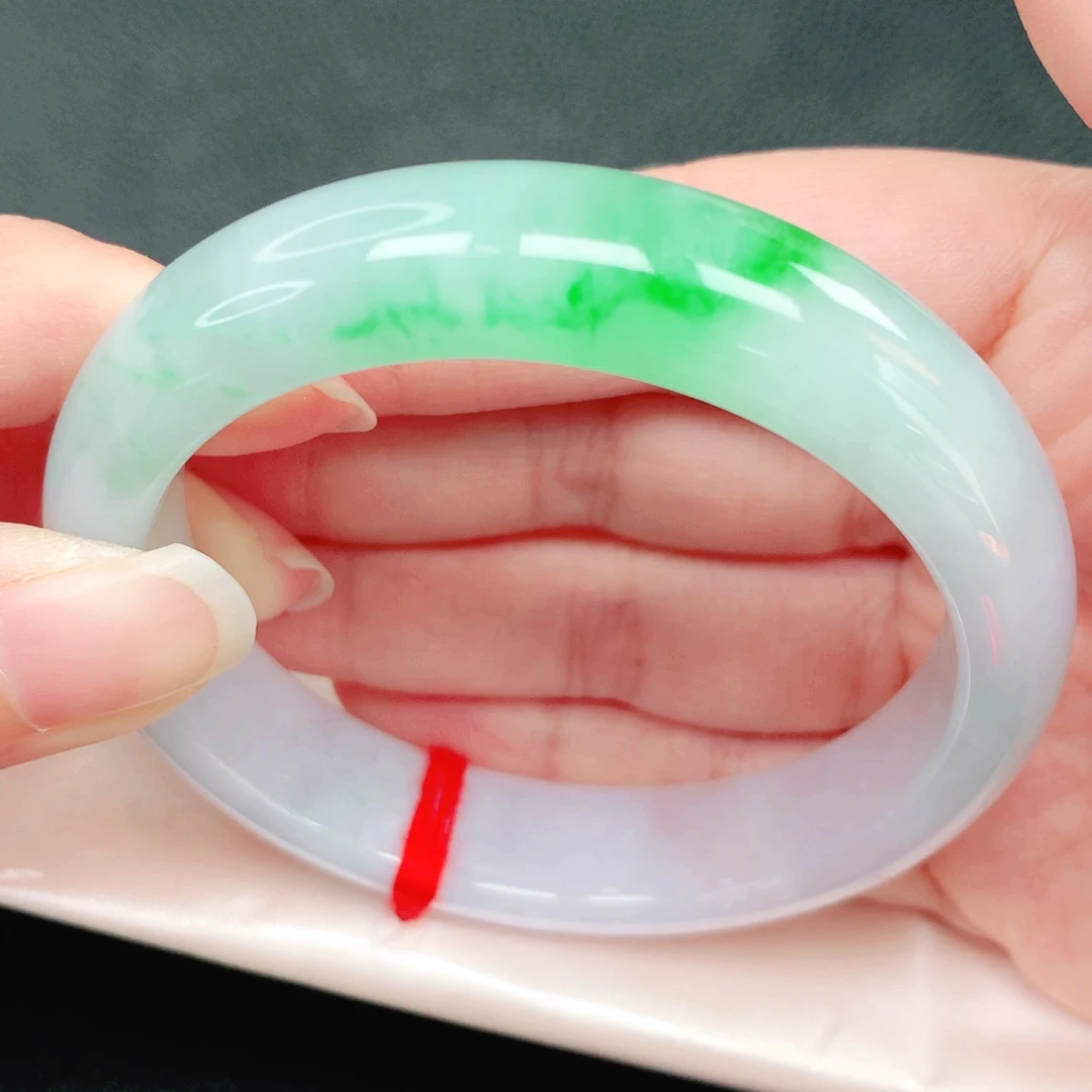 翡翠未镶嵌手镯55圈