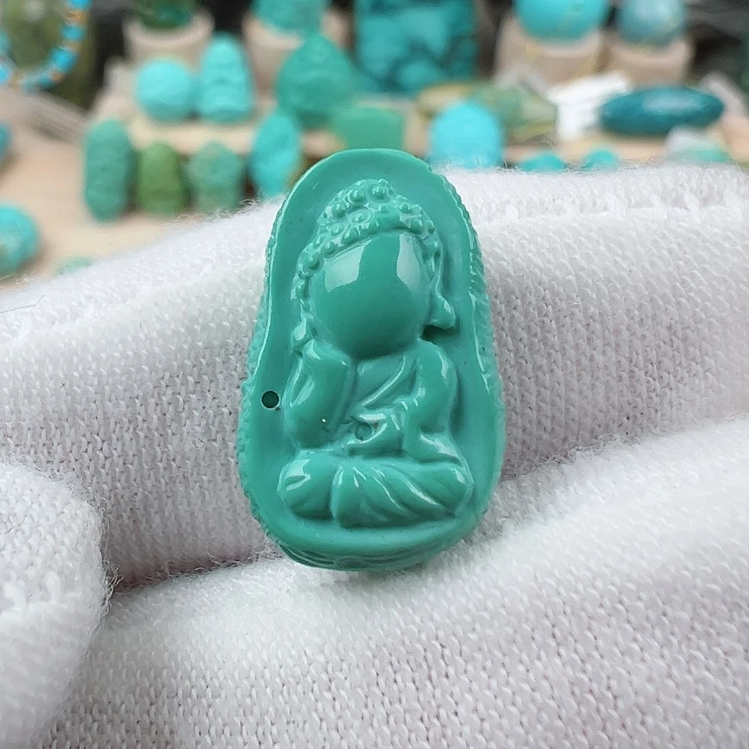 绿松石配饰未镶嵌