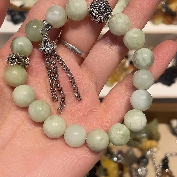 蛇纹石玉合金颈饰