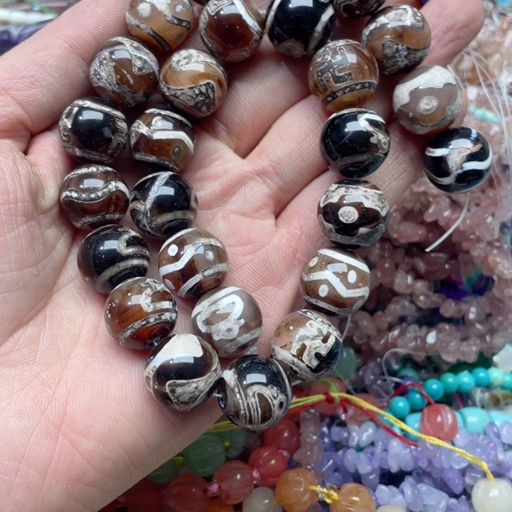 玛瑙/玉髓合金珠宝半成品一条16mm玛瑙