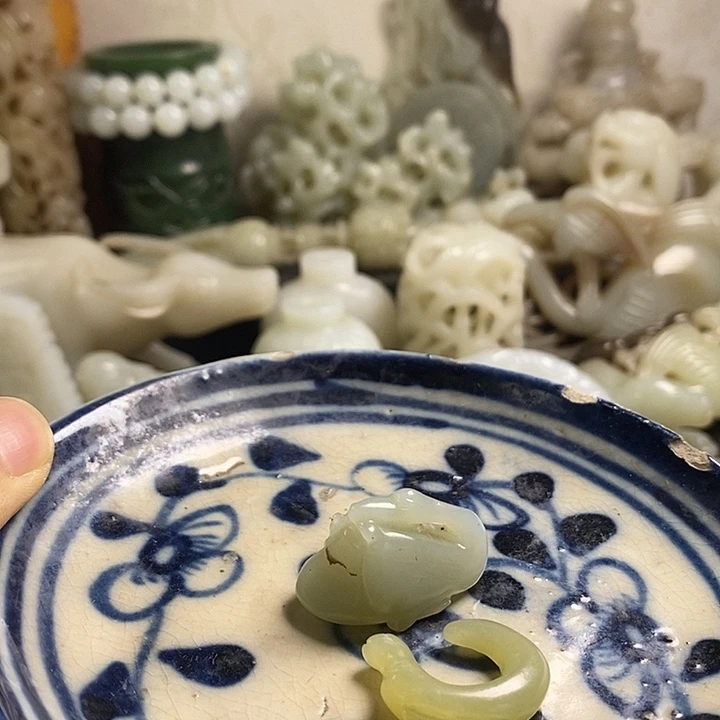 武***帝瓷片工艺品瓷盘内挂坠
