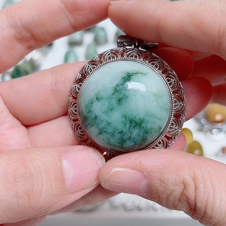 透闪石-蛇纹石玉银S925镶嵌颈饰