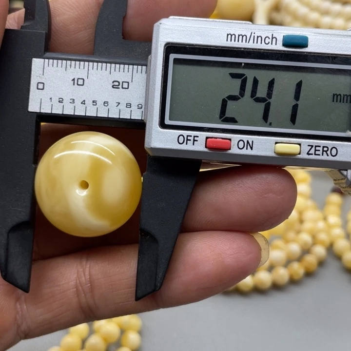 琥珀未镶嵌裸石墩子