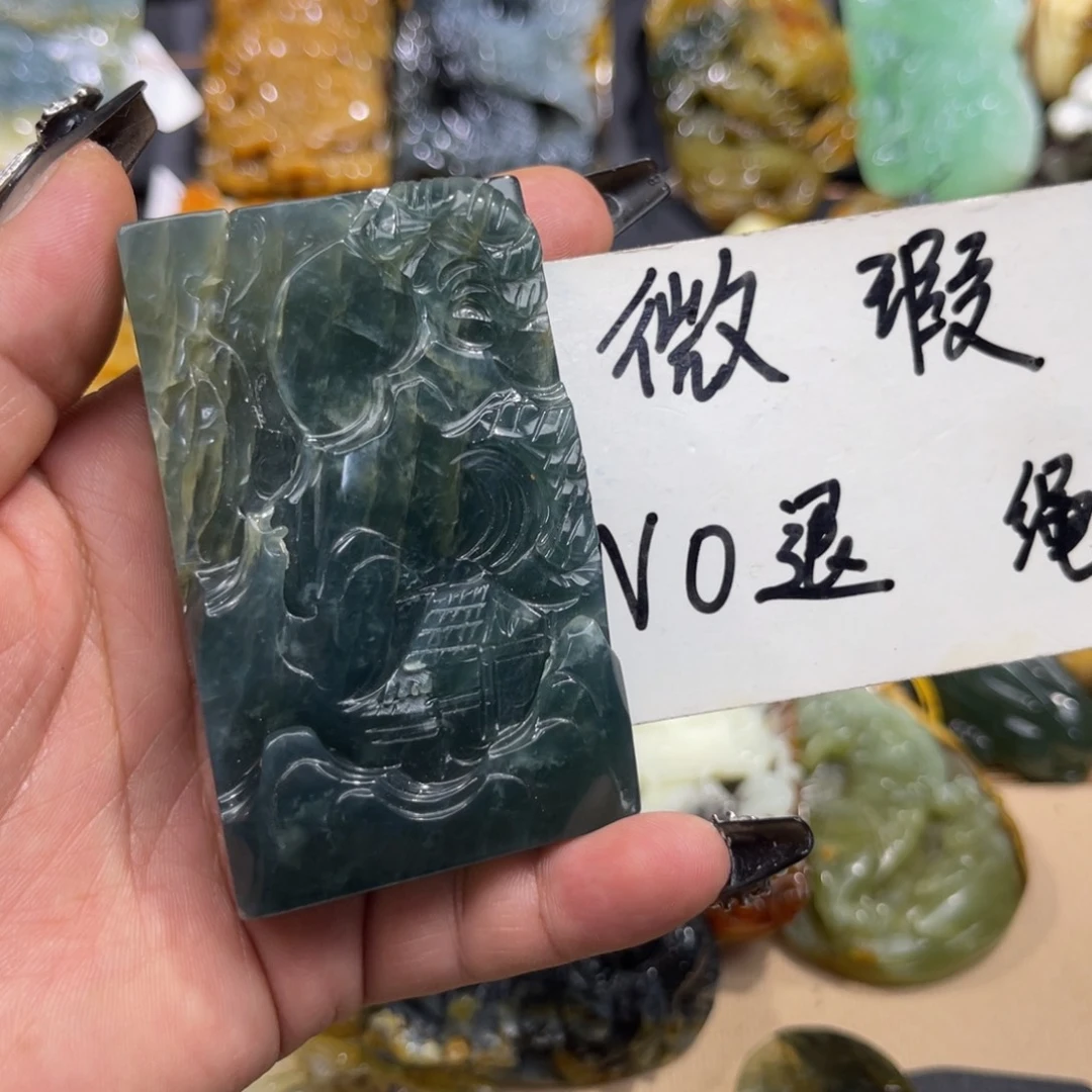 未镶嵌蛇纹石玉颈饰