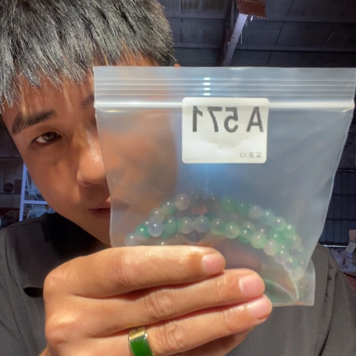 大叶紫檀（黑酸枝木类）571