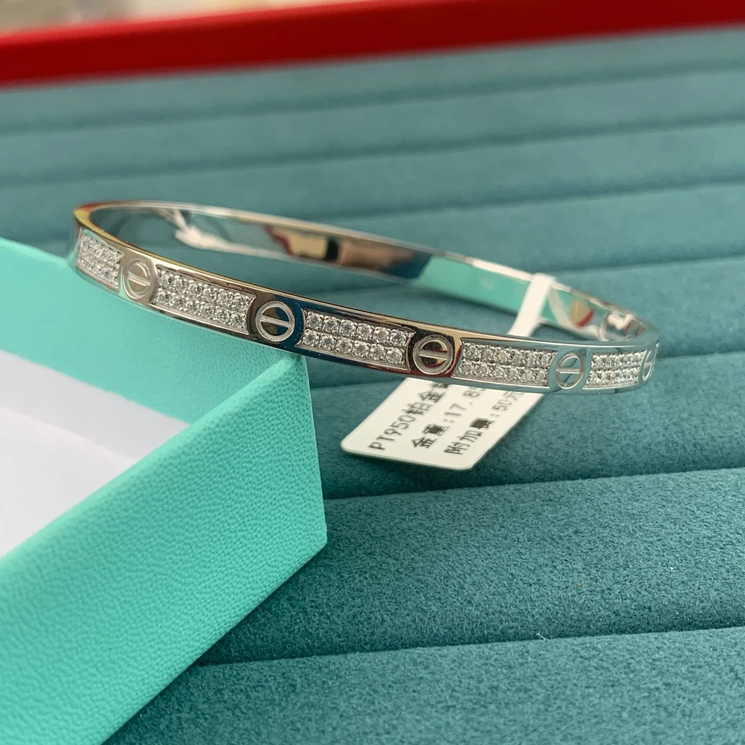 铂金镶嵌一字手镯