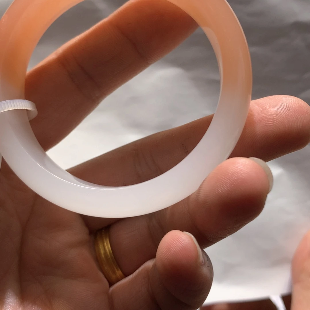 石英质玉（黄龙玉）手镯未镶嵌芬**月