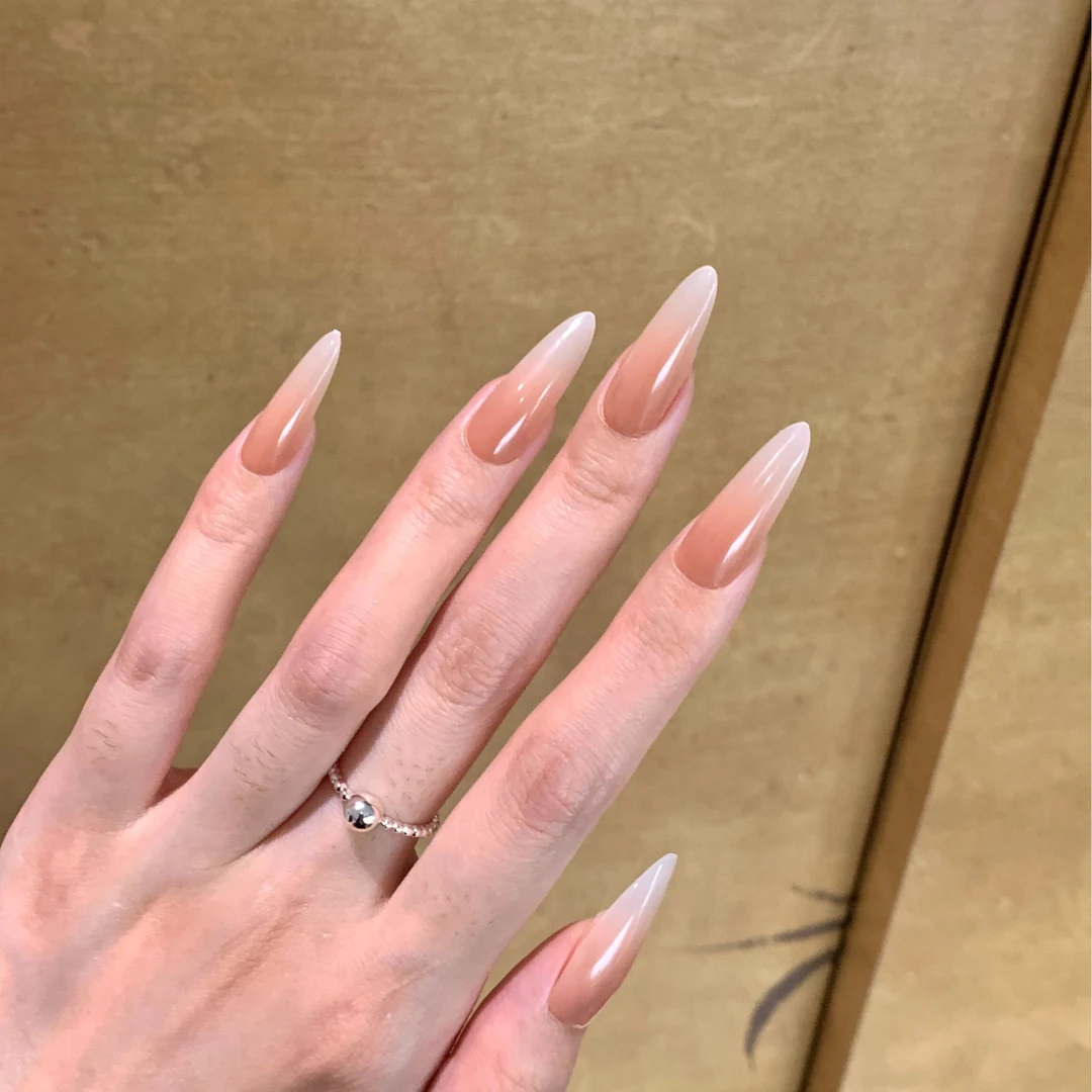 【华妃】裸色纯欲风手工穿戴甲清冷渐变显白高级感美甲