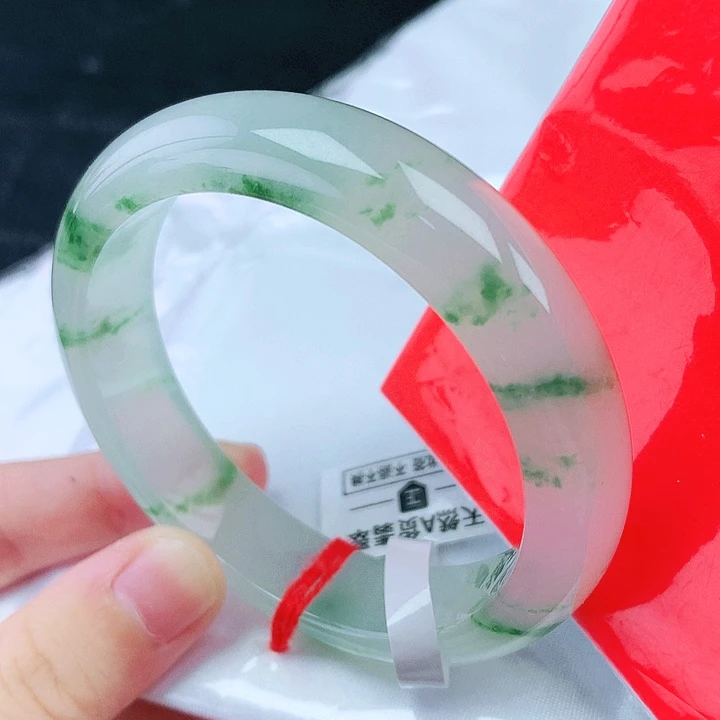 未镶嵌手镯翡翠53圈
