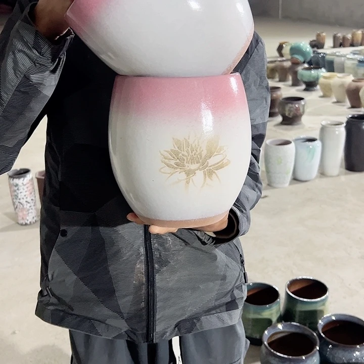 高度20厘米口16厘米