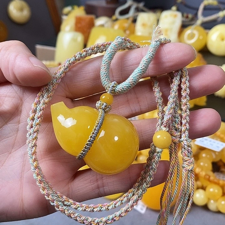 琥珀未镶嵌裸石葫芦