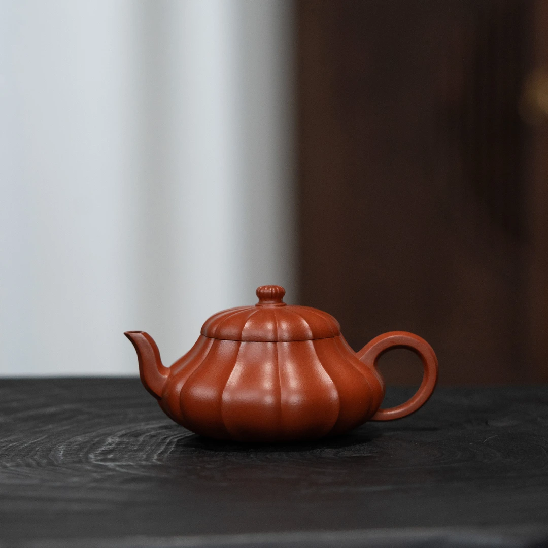 【利贞l筋纹君德】原矿朱泥 约150cc 全手工制作 紫砂壶JNHY