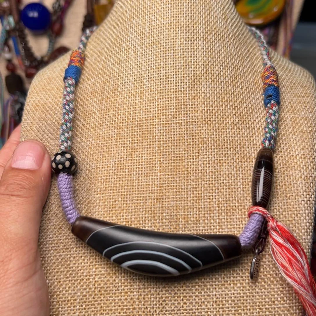 玛瑙/玉髓颈饰未镶嵌