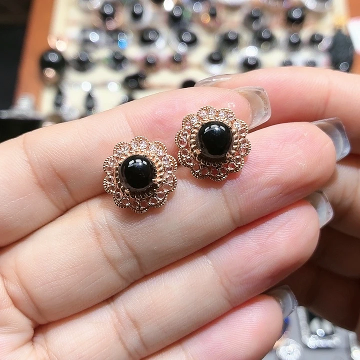 翡翠18K金镶嵌耳饰