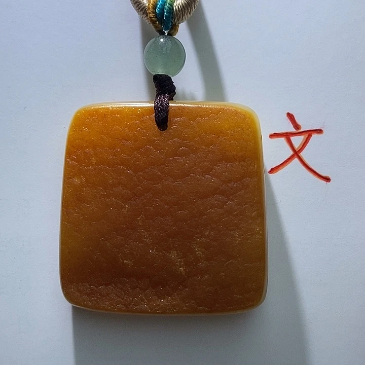 琥珀未镶嵌珠宝奇石74