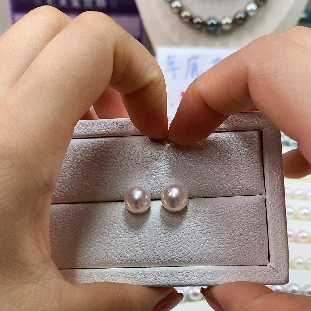 耳饰18K金镶嵌海水珍珠9m日本极光海水珍珠耳钉（特选）