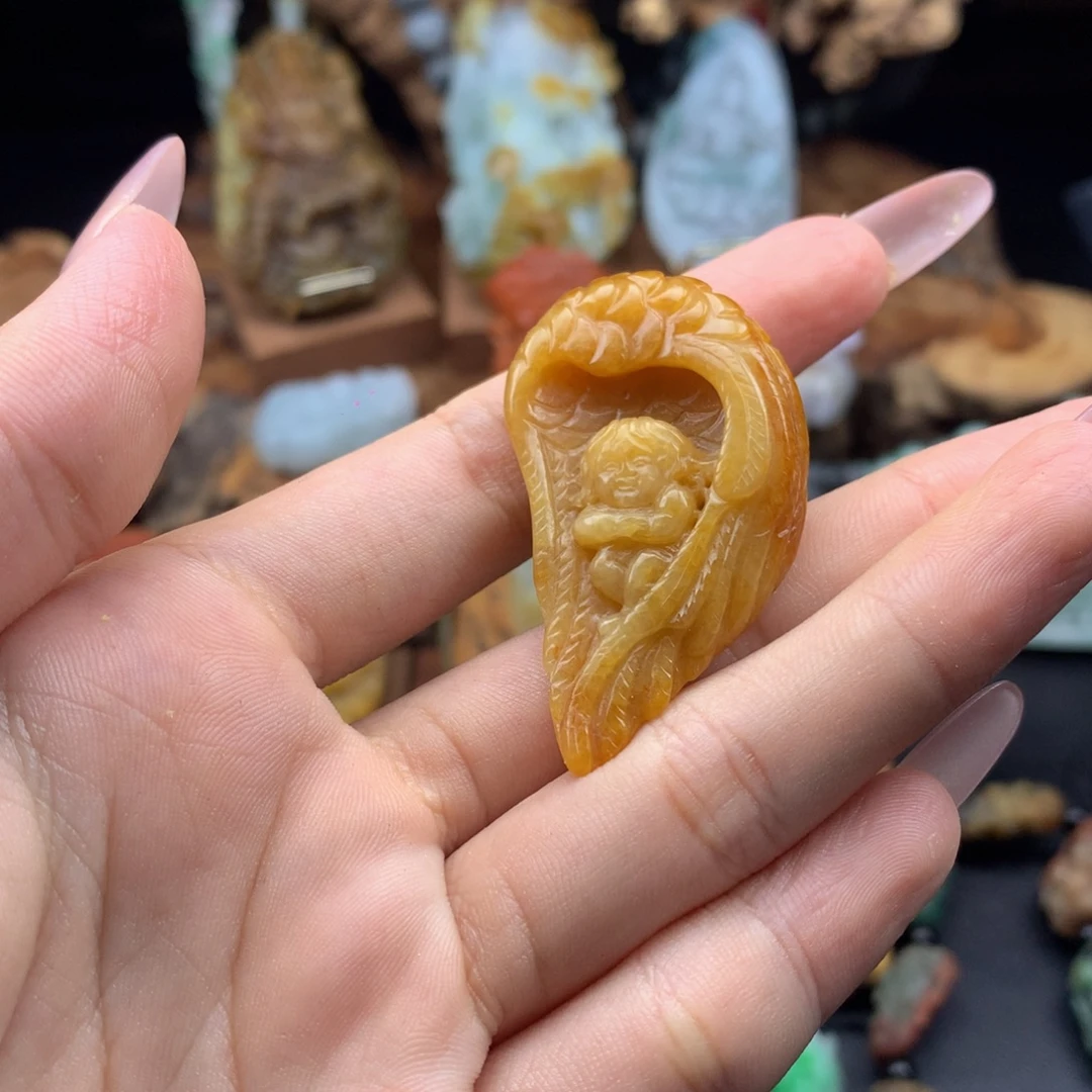 定制翡翠未镶嵌翡翠