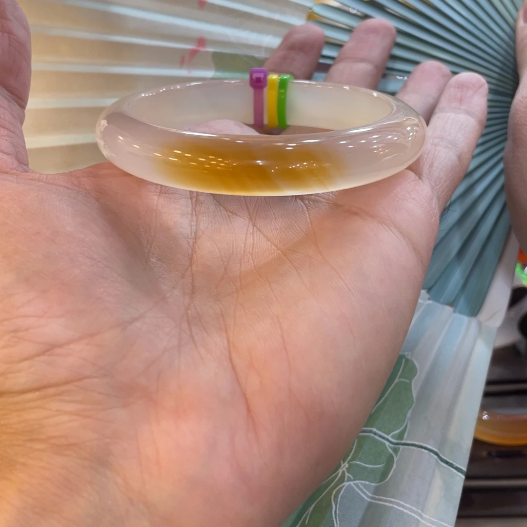 玛瑙/玉髓手镯未镶嵌夏*