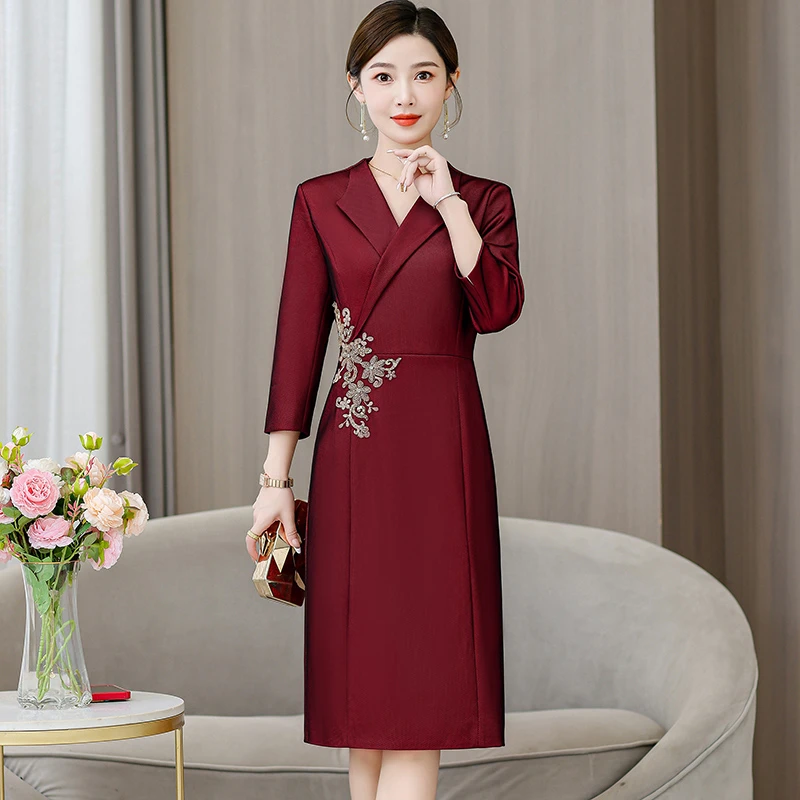 旗袍2025年连衣裙女喜婆婆装敬酒高级感秋婚礼时尚妈妈装婚宴礼服