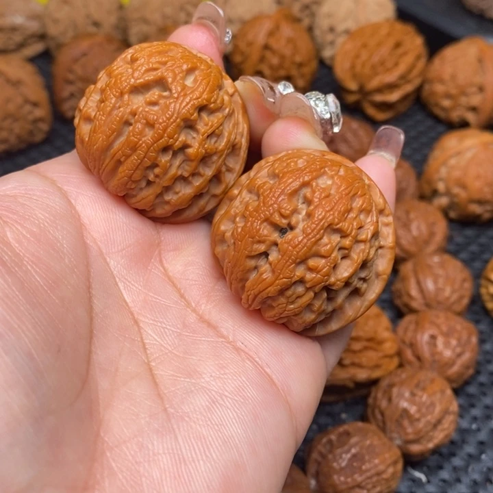 秦岭野生文玩核桃30