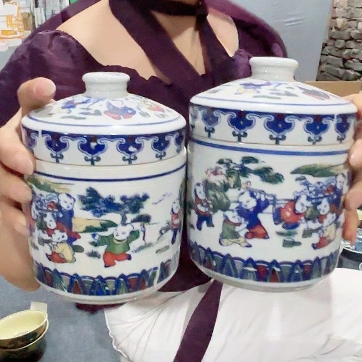 摆件景德镇高温陶瓷炖盅人物一对（微瑕）