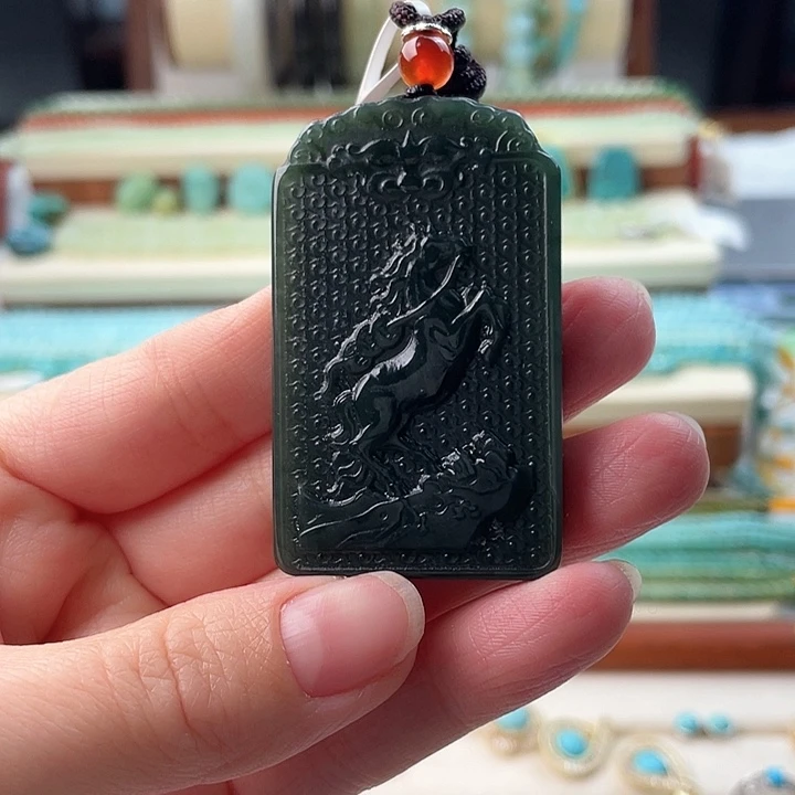 和田玉（青玉）未镶嵌颈饰