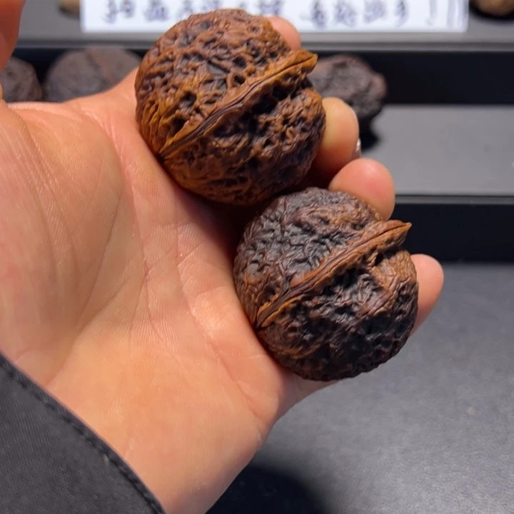 把件文玩核桃B七彩大苹果45 mm