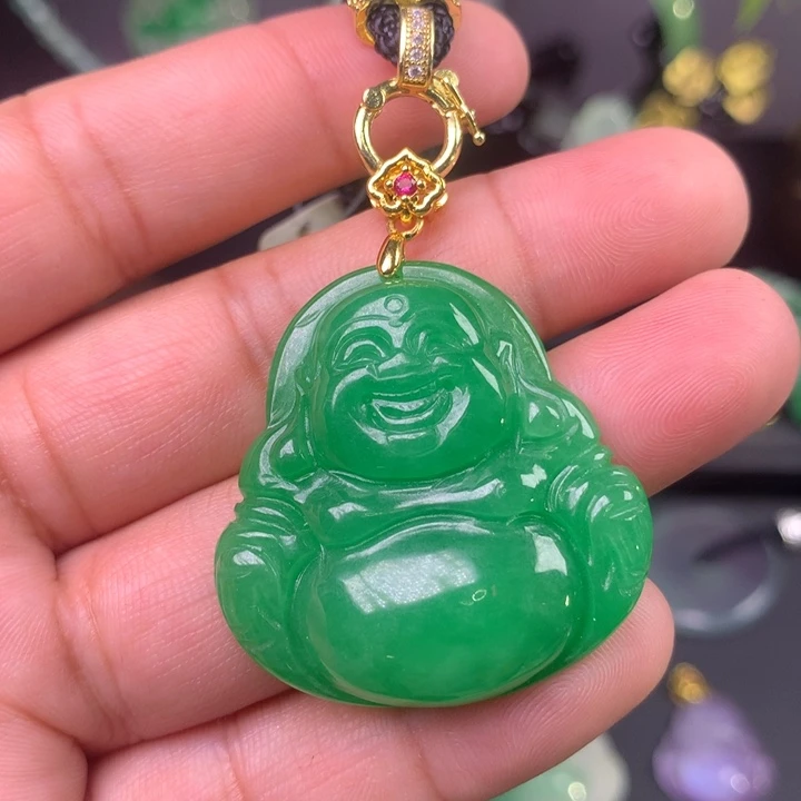 翡翠未镶嵌吊坠(赠链)