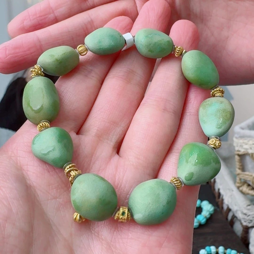 绿松石18K金镶嵌挂件