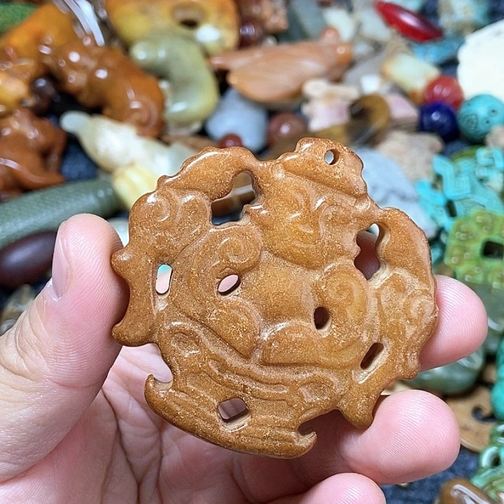 和田玉未镶嵌颈饰176